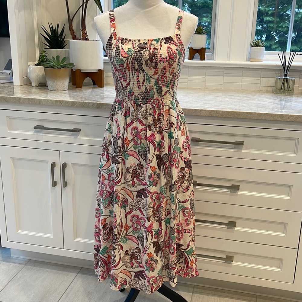 Old Navy XS floral print sundress